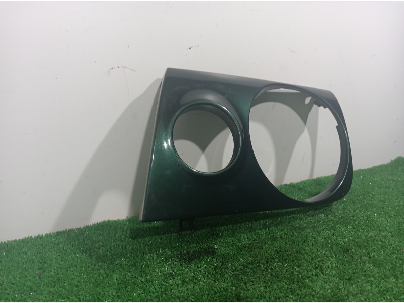 Recambio de molduras delanteras para nissan terrano/terrano.ii (r20) sport referencia OEM IAM 624117F 624117F 624117F