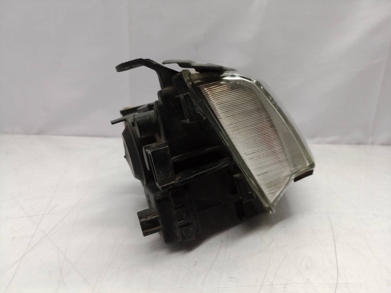 Recambio de faro derecho para opel vectra b berlina referencia OEM IAM   