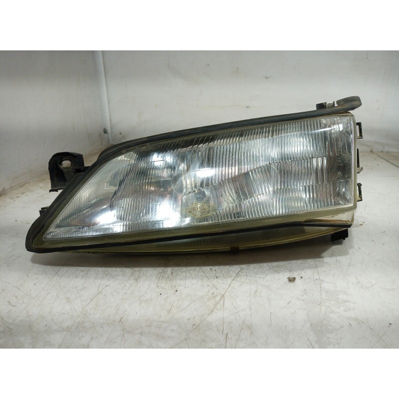 Recambio de faro izquierdo para opel vectra b berlina referencia OEM IAM 941003 941003 941003