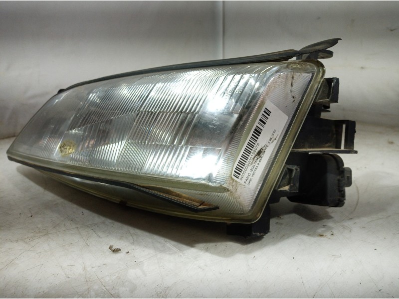 Recambio de faro izquierdo para opel vectra b berlina referencia OEM IAM 941003 941003 941003