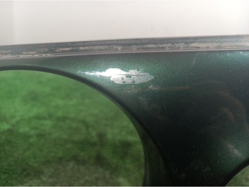 Recambio de molduras delanteras para nissan terrano/terrano.ii (r20) sport referencia OEM IAM 624107F 624107F 624107F