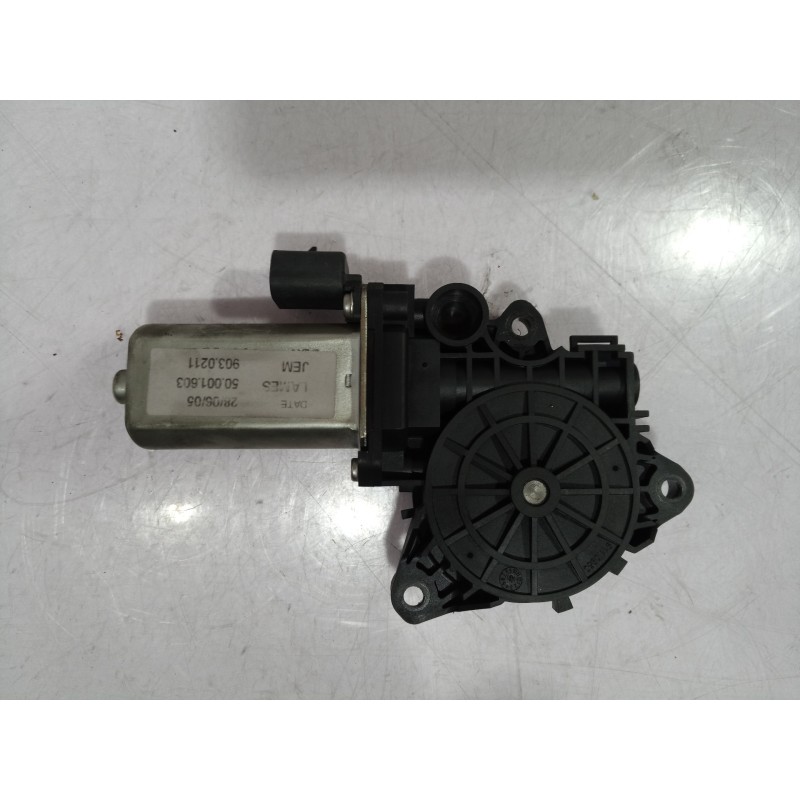 Recambio de motor elevalunas delantero derecho para fiat stilo (192) 1.9 jtd / 1.9 jtd 115 active referencia OEM IAM 50001603 50