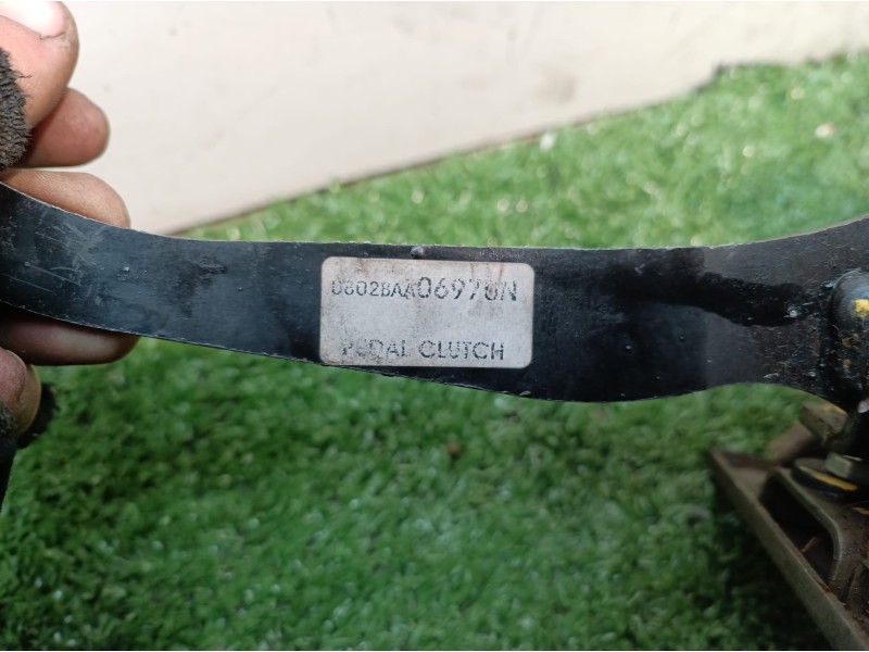 Recambio de pedal embrague para mahindra xuv 500 xuv 500 fwd w6 referencia OEM IAM 0802BAA06970N 0802BAA06970N 0802BAA06970