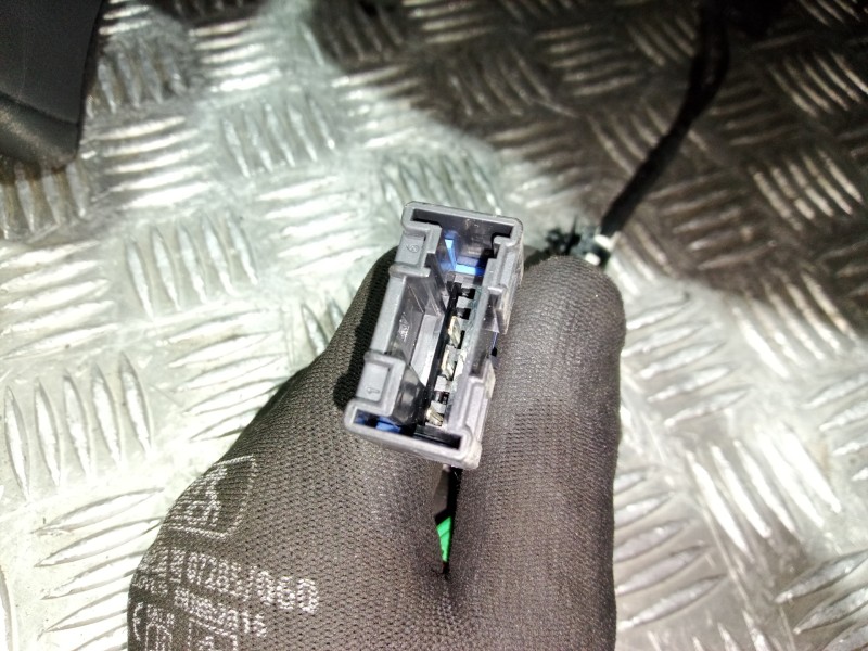 Recambio de juego asientos completo para peugeot 407 st confort referencia OEM IAM   