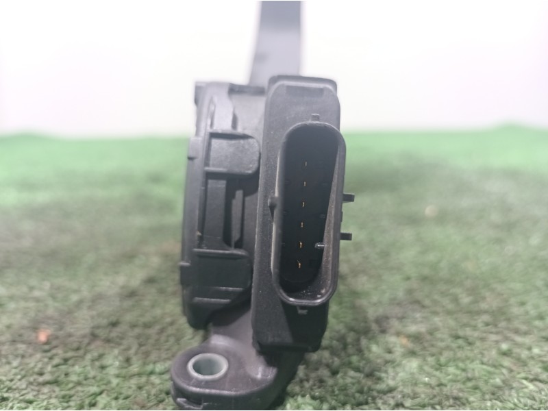 Recambio de pedal acelerador para audi s5 cabriolet (8f7) referencia OEM IAM 4H1723523 4H1723523 4H1723523