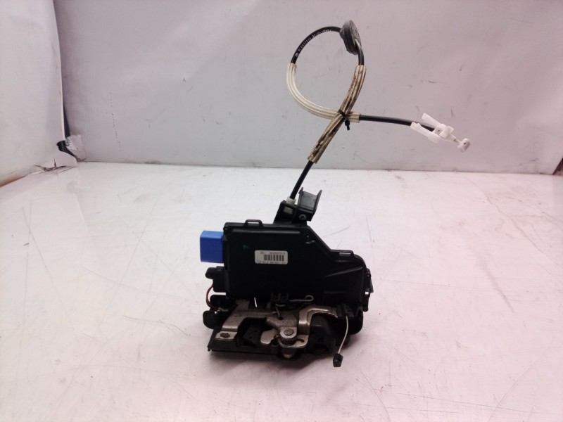 Recambio de cerradura puerta delantera izquierda para volkswagen touareg (7la) tdi v6 referencia OEM IAM 3D2837015 3D2837015 3D2