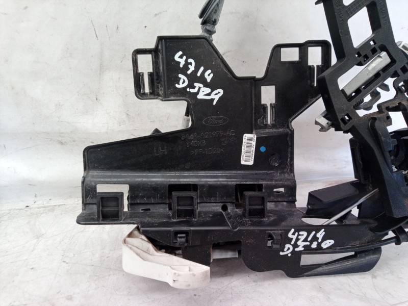 Recambio de cerradura puerta delantera izquierda para ford fiesta (cb1) ambiente referencia OEM IAM 40534133 40534133 40534133