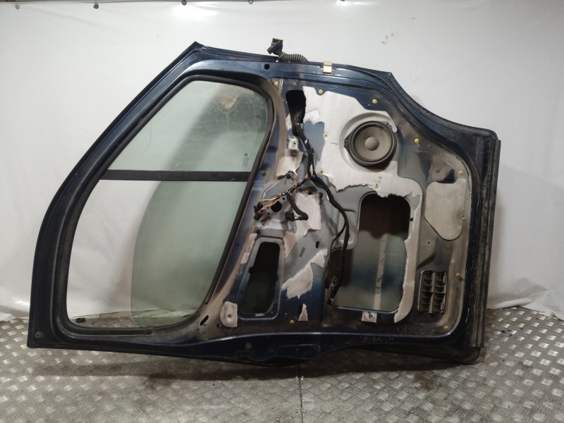 Recambio de puerta delantera izquierda para opel vivaro combi 2.9t corto referencia OEM IAM   