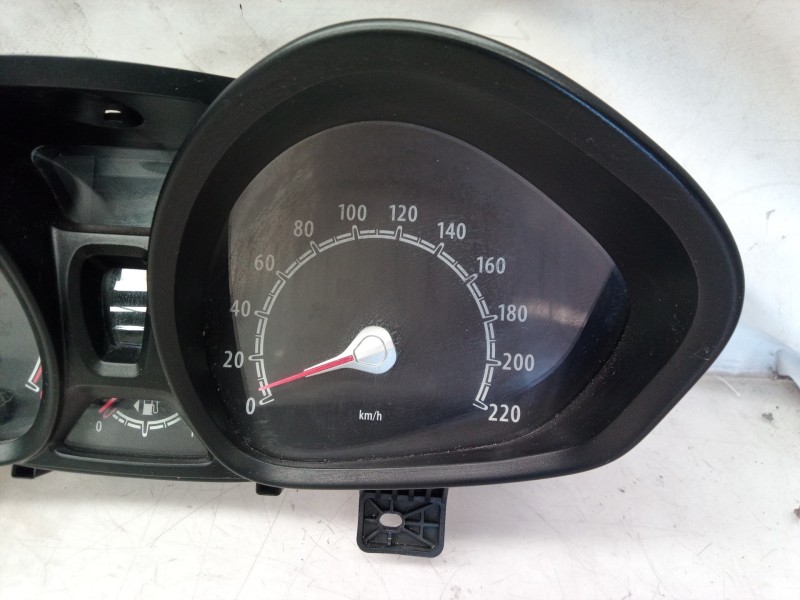 Recambio de cuadro instrumentos para ford fiesta (cb1) ambiente referencia OEM IAM 8A6T10849CJ 8A6T10849CJ 8A6T10849