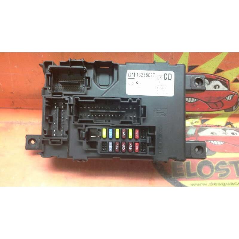 Recambio de caja reles / fusibles para opel corsa d enjoy referencia OEM IAM 13265077 000292540 28100928