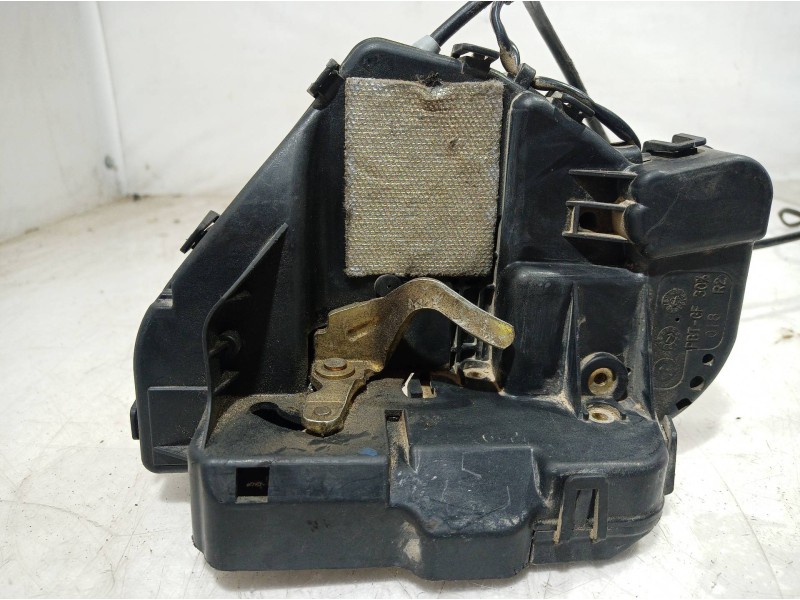 Recambio de cerradura puerta trasera derecha para mercedes-benz clase e (w210) berlina referencia OEM IAM   