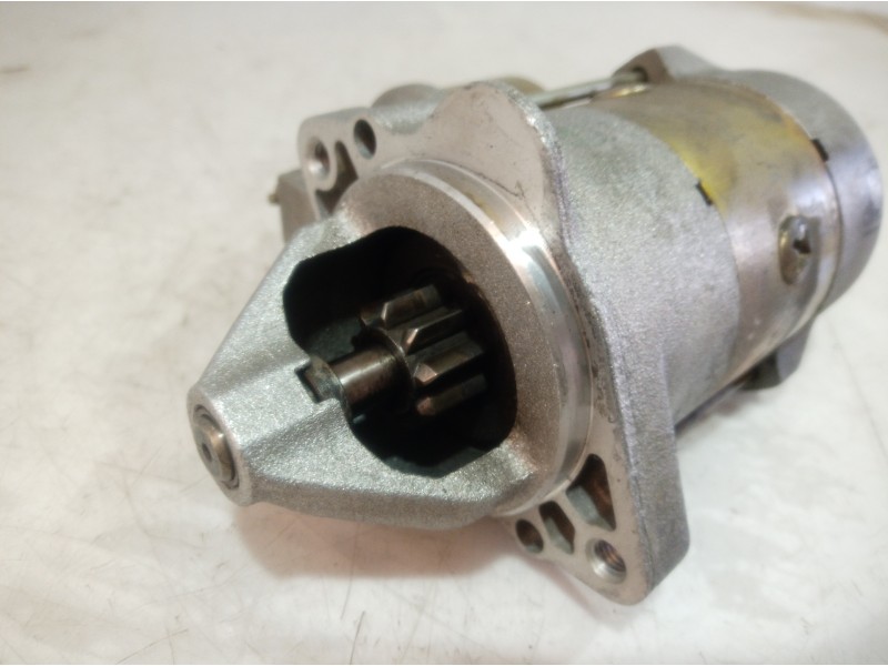 Recambio de motor arranque para smart coupe básico (45kw) referencia OEM IAM 0003188V008 0003188V008 0003188V008