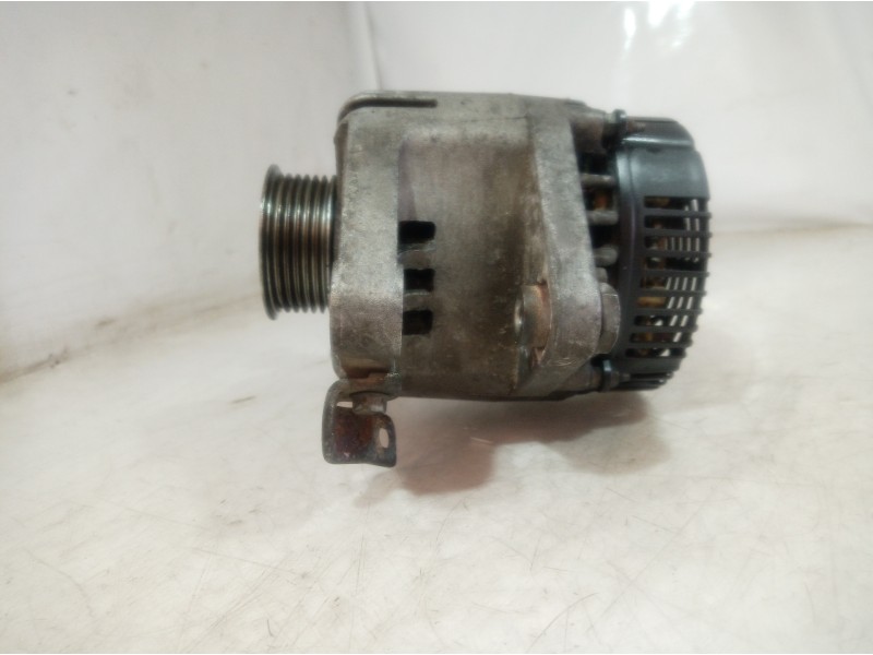 Recambio de alternador para peugeot 107 básico referencia OEM IAM 270600Q010 270600Q010 270600Q010