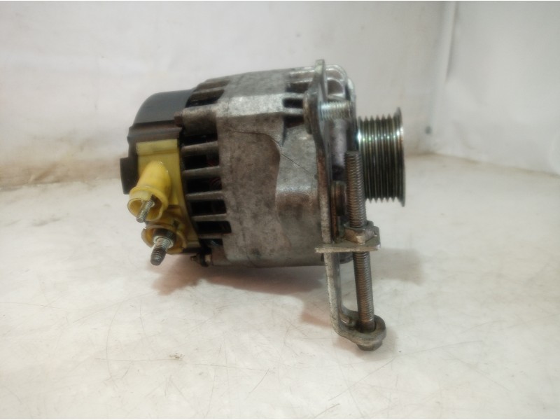 Recambio de alternador para peugeot 107 básico referencia OEM IAM 270600Q010 270600Q010 270600Q010