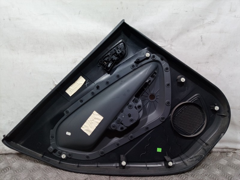 Recambio de guarnecido puerta trasera derecha para ford fiesta (cb1) ambiente referencia OEM IAM 1666169 1666169 1666169