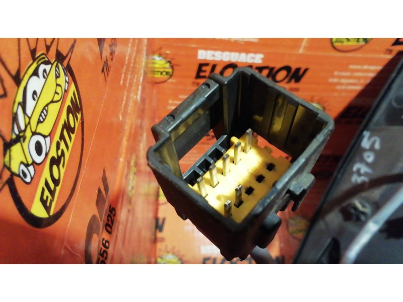 Recambio de retrovisor derecho para fiat scudo combi (272) l2h1 120 multijet (5 pl.) referencia OEM IAM   