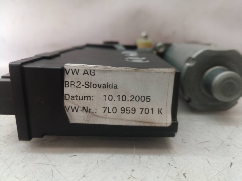 Recambio de motor elevalunas delantero derecho para volkswagen touareg (7la) tdi v6 referencia OEM IAM 3D2959793E 3D2959793 0130