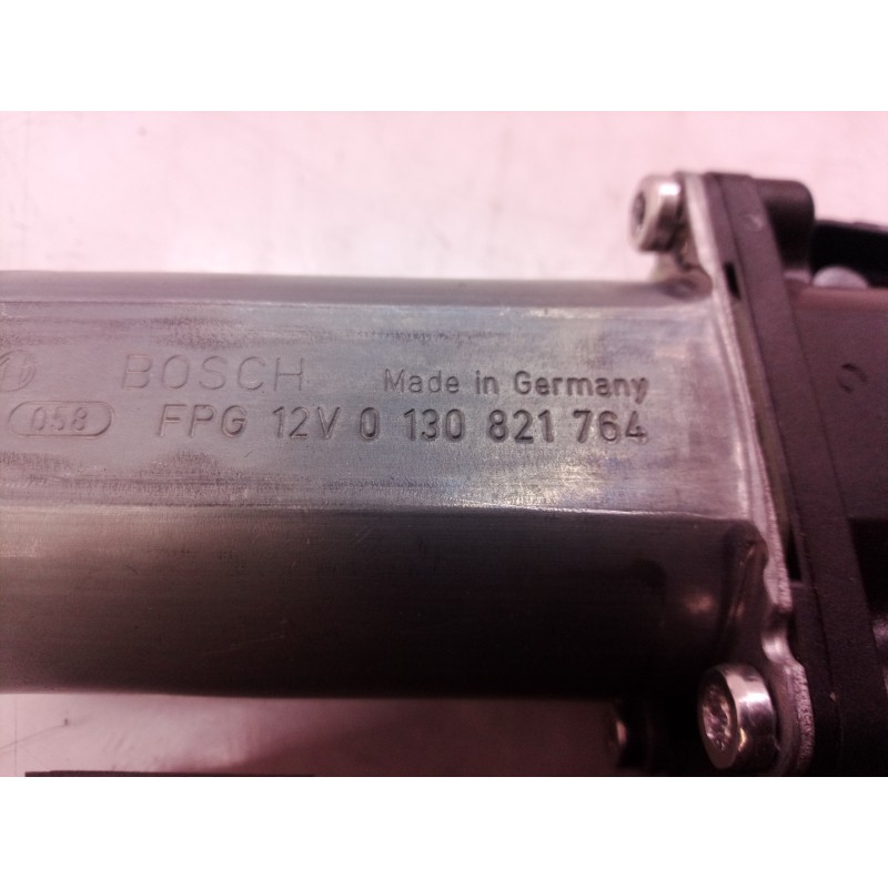 Recambio de motor elevalunas delantero izquierdo para volkswagen touareg (7la) tdi v6 referencia OEM IAM 0130821764 0130821764 3