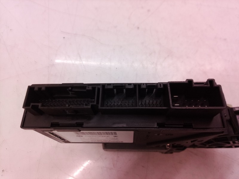 Recambio de motor elevalunas delantero izquierdo para volkswagen touareg (7la) tdi v6 referencia OEM IAM 0130821764 0130821764 3