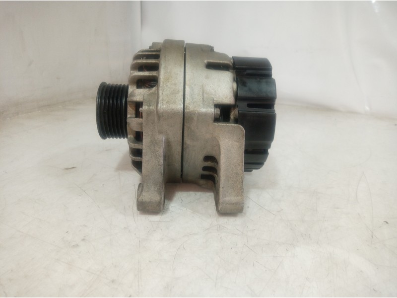 Recambio de alternador para peugeot 206 berlina e-music referencia OEM IAM 9642879980 9642879980 9642879980