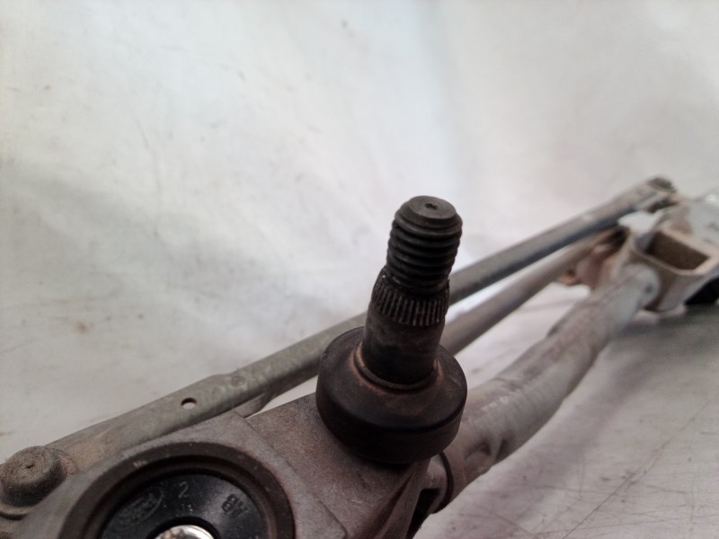 Recambio de motor limpia delantero para ford fiesta (cb1) ambiente referencia OEM IAM 3397021285 3397021285 0390241548