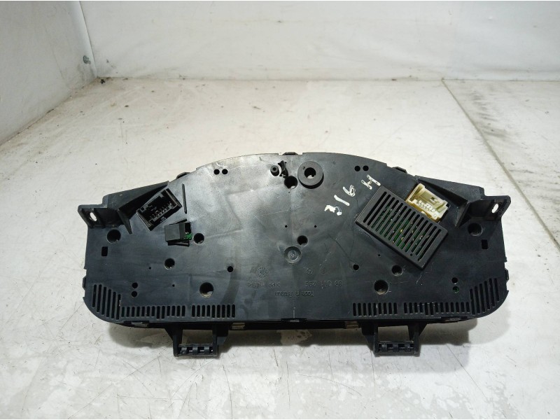 Recambio de cuadro instrumentos para mercedes-benz sprinter (w901,w903) combi referencia OEM IAM 88311295 88311295 88311295