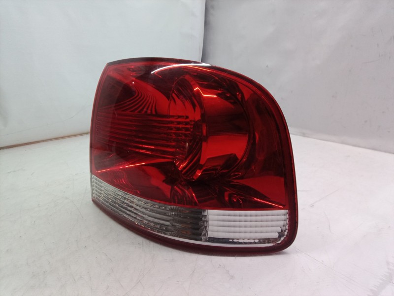 Recambio de piloto trasero derecho para volkswagen touareg (7la) tdi v6 referencia OEM IAM   