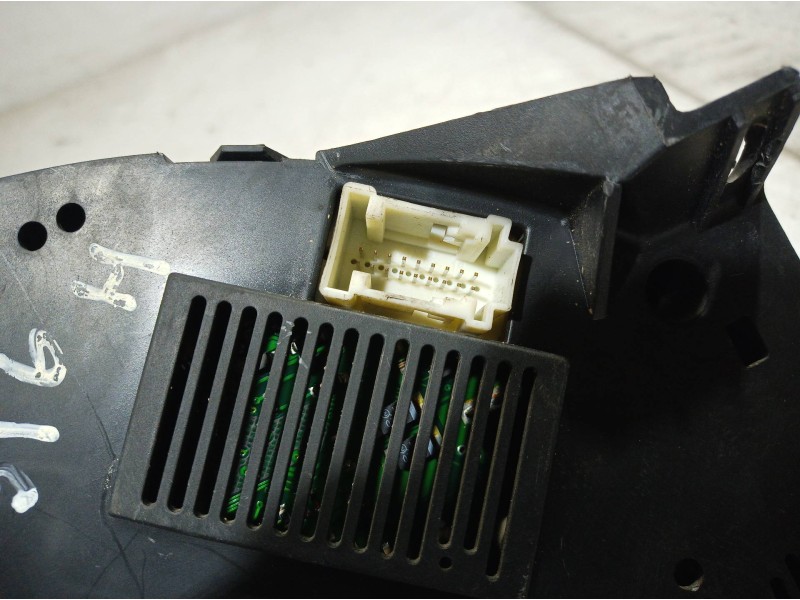 Recambio de cuadro instrumentos para mercedes-benz sprinter (w901,w903) combi referencia OEM IAM 88311295 88311295 88311295