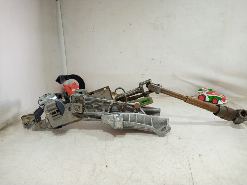 Recambio de columna direccion para ford focus berlina (cap) ambiente (d) referencia OEM IAM 4M513C529FB 4M513C529FB 4M513C529