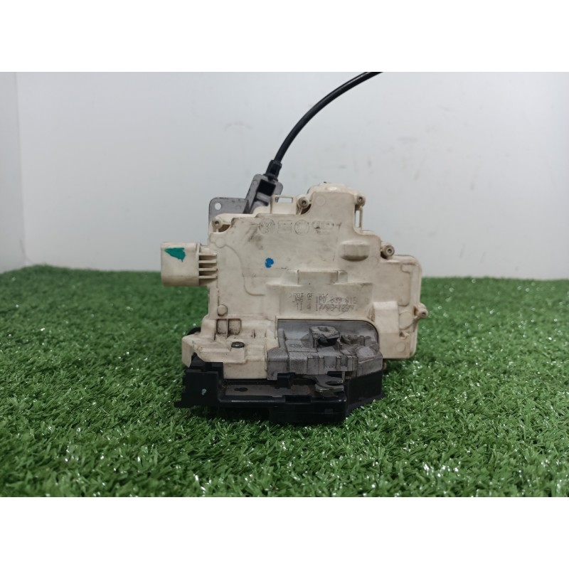 Recambio de cerradura puerta trasera izquierda para seat leon (1p1) sport limited referencia OEM IAM 1P0839015 1P0839015 1P08390