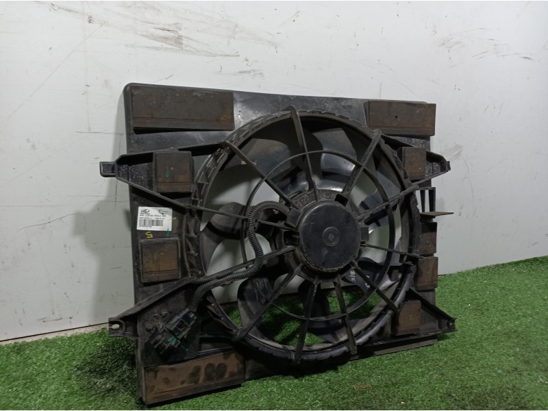 Recambio de electroventilador para mahindra xuv 500 xuv 500 fwd w6 referencia OEM IAM 0304AAM00150N 0304AAM00150N 0304AAM00150