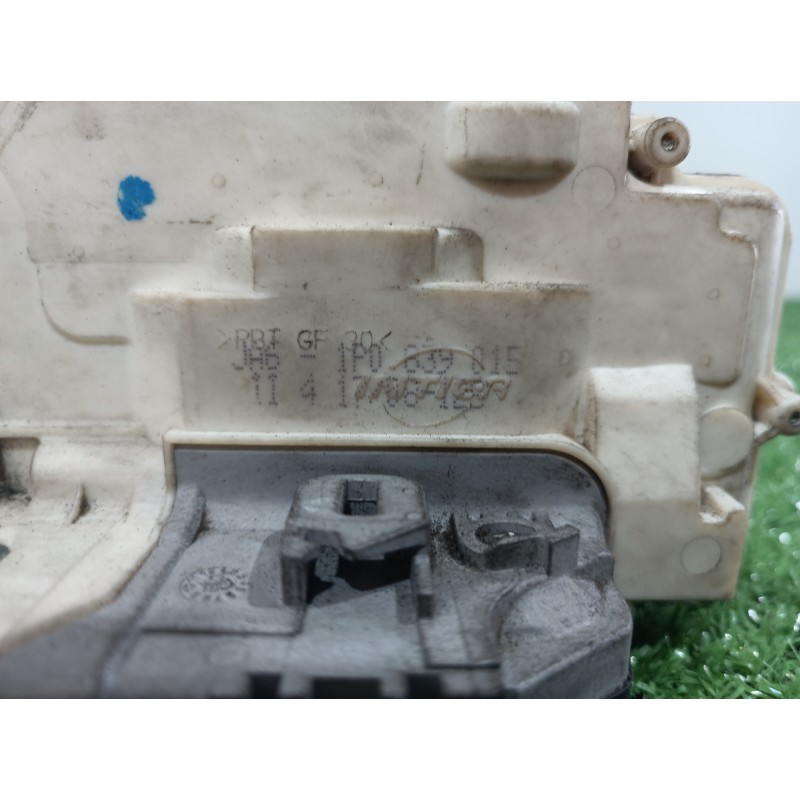 Recambio de cerradura puerta trasera izquierda para seat leon (1p1) sport limited referencia OEM IAM 1P0839015 1P0839015 1P08390