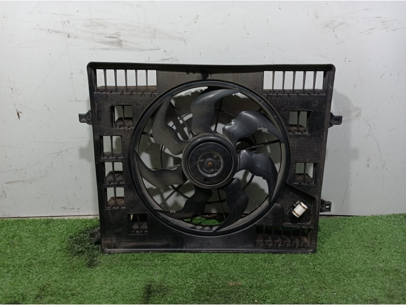 Recambio de electroventilador para mahindra xuv 500 xuv 500 fwd w6 referencia OEM IAM 0304AAM00150N 0304AAM00150N 0304AAM00150