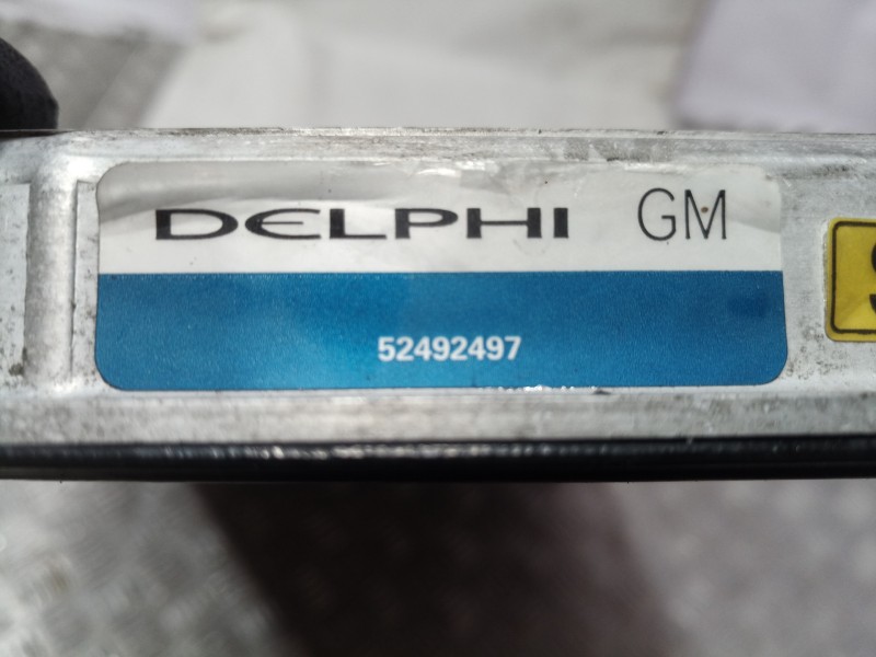 Recambio de condensador / radiador aire acondicionado para opel omega b referencia OEM IAM 52492497 52492497 52492497