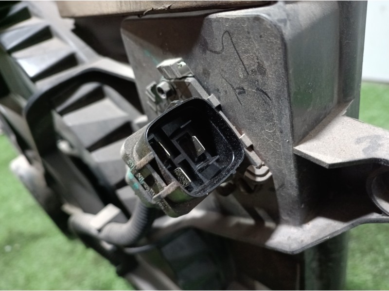 Recambio de electroventilador para mahindra xuv 500 xuv 500 fwd w6 referencia OEM IAM 0304AAM00150N 0304AAM00150N 0304AAM00150