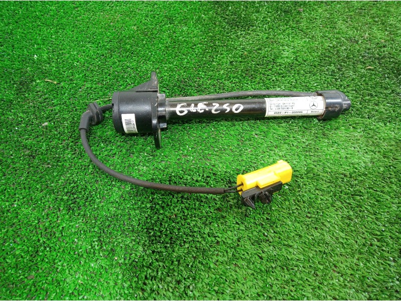 Recambio de pretensor airbag derecho para mercedes-benz clase gle (w166) referencia OEM IAM 0589P1000095 0589P1000095 0589P10000