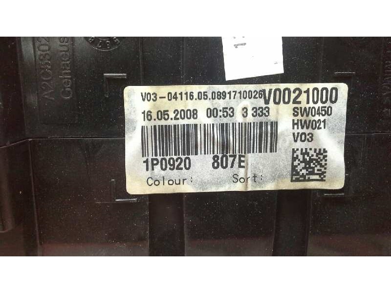 Recambio de cuadro instrumentos para seat leon (1p1) sport limited referencia OEM IAM V0021000 1P0920807E 110080368015
