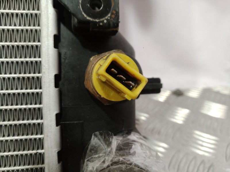 Recambio de radiador agua para opel omega b referencia OEM IAM 63073A 63073 63073