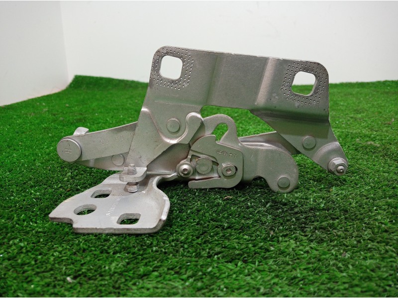 Recambio de visagra capo izq para mercedes-benz clase gle (w166) referencia OEM IAM A1668800028 A1668800028 A1668800028