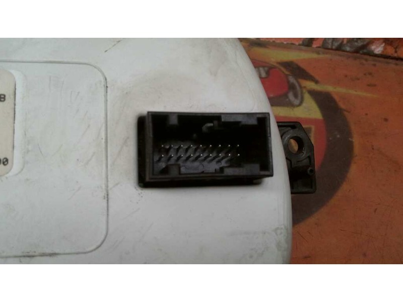 Recambio de cuadro instrumentos para citroën c2 vtr referencia OEM IAM 9652008080 9652008080 9652008080