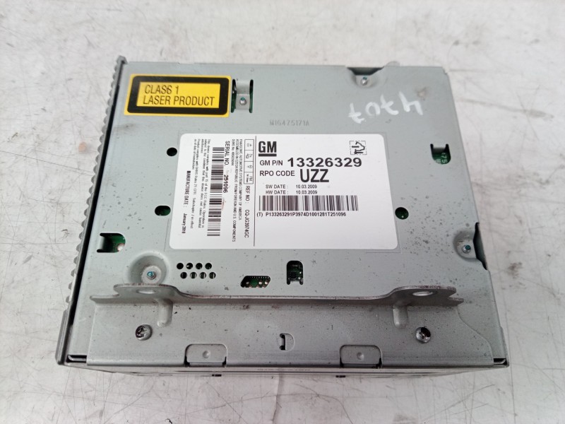 Recambio de sistema audio / radio cd para opel insignia sports tourer cosmo referencia OEM IAM 13326329 13326329 13326329