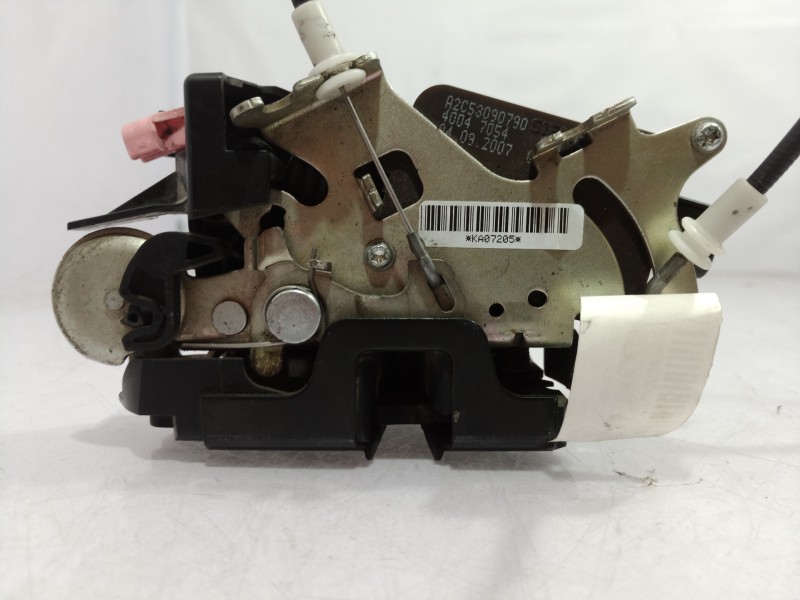 Recambio de cerradura puerta delantera izquierda para mercedes-benz vito combi 06.2003 referencia OEM IAM A6397201635  