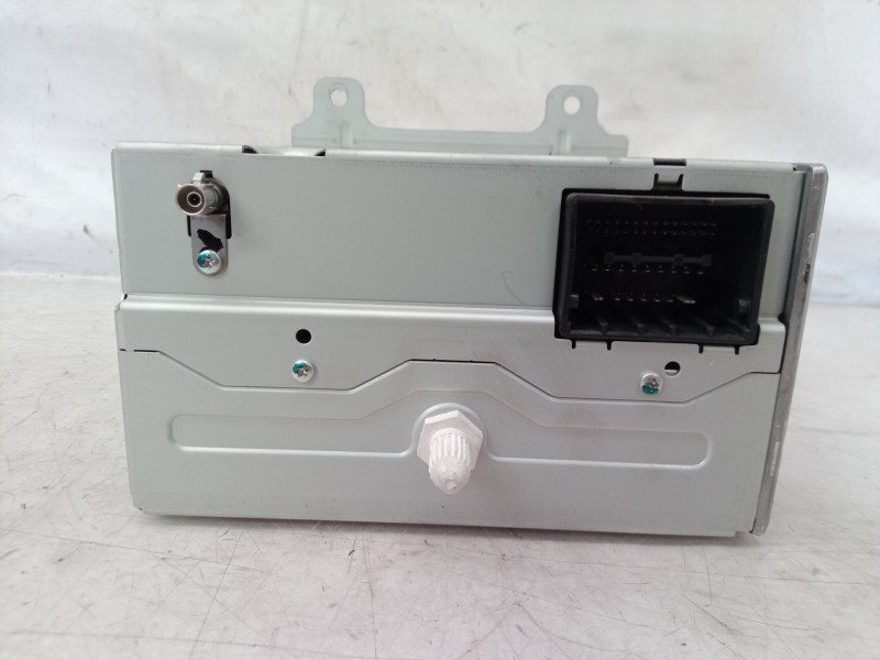 Recambio de sistema audio / radio cd para opel insignia sports tourer cosmo referencia OEM IAM 13326329 13326329 13326329