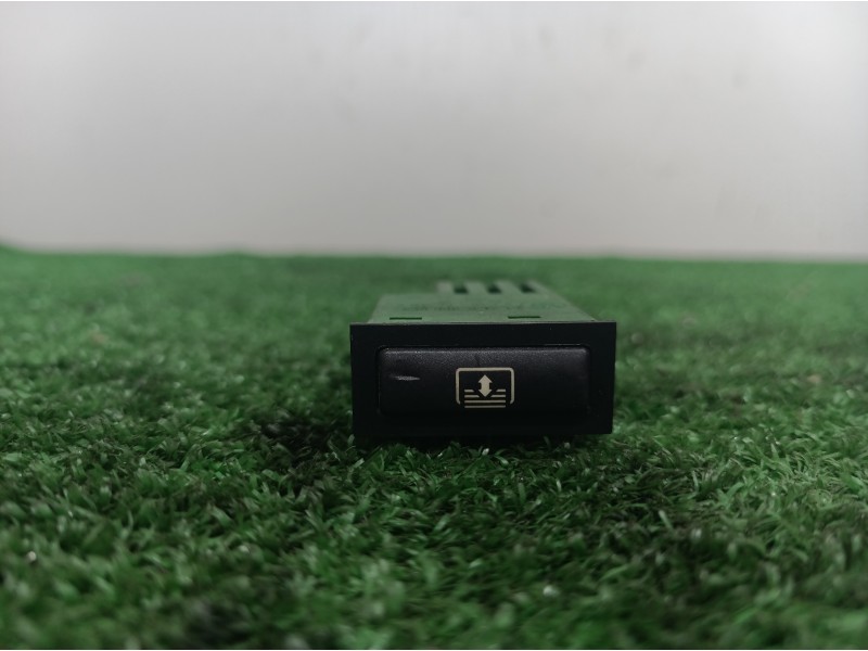 Recambio de interruptor para bmw serie 7 (e38) 730il referencia OEM IAM 8360893 8360893 8360893