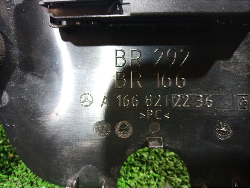 Recambio de interruptor para mercedes-benz clase gle (w166) referencia OEM IAM A1668212236 A1668212236 A1729050151