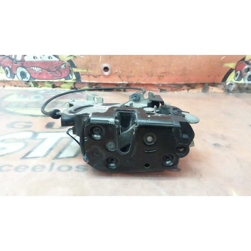 Recambio de cerradura puerta delantera derecha para mercedes-benz vito combi 06.2003 referencia OEM IAM A6397201735 A6397201735 