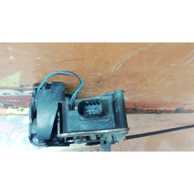 Recambio de cerradura puerta delantera derecha para mercedes-benz vito combi 06.2003 referencia OEM IAM A6397201735 A6397201735 
