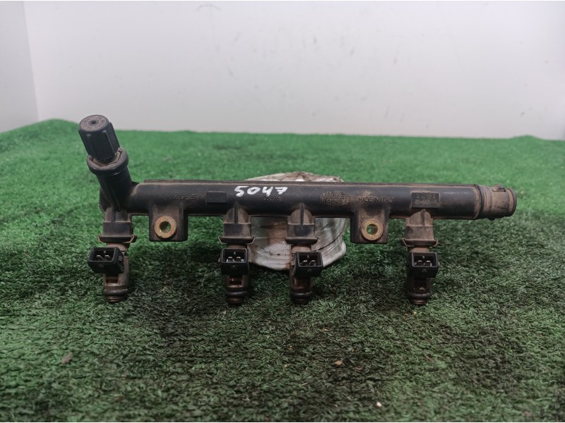 Recambio de rampa inyectora para fiat punto berlina (188) 1.2 8v referencia OEM IAM B67132190 B67132190 B67132190