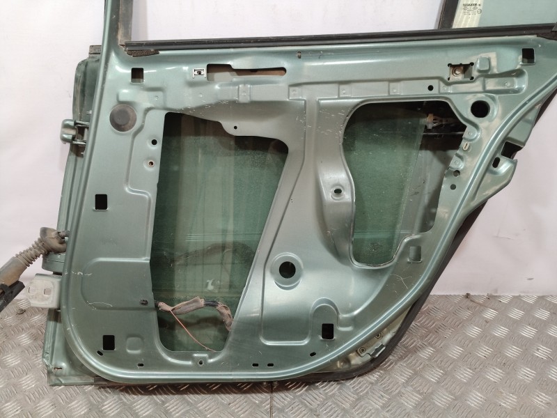 Recambio de puerta trasera derecha para renault megane ii classic berlina referencia OEM IAM   