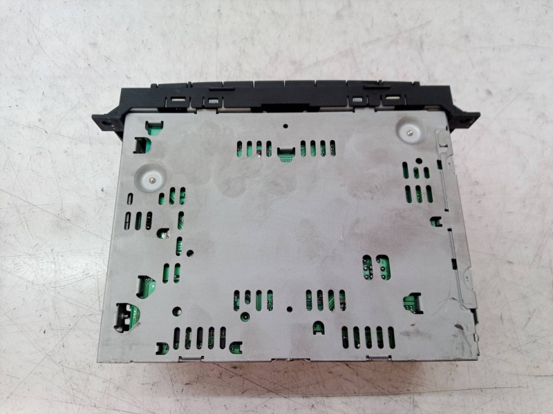 Recambio de sistema audio / radio cd para jeep patriot limited referencia OEM IAM P05091509AH P05091509 P05091509